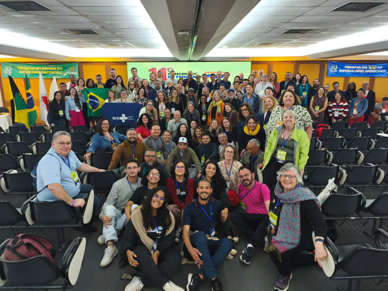Com democracia, unidade e coragem, Fenafar encerra 11º Congresso