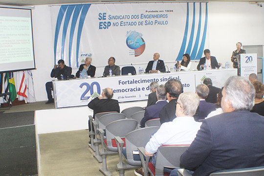 Superar a “sindicatofobia” e garantir o custeio das entidades